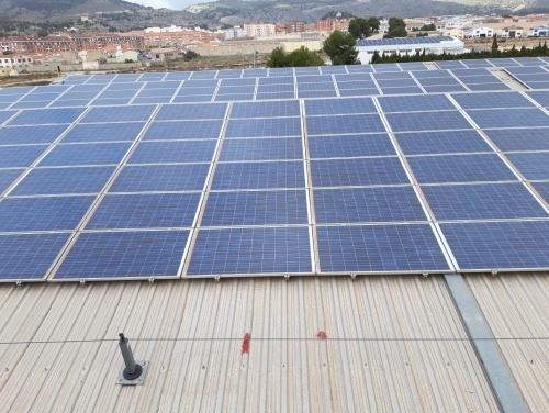 O&M instalación solar fotovoltaica de 588,80 kWp sobre cubierta
